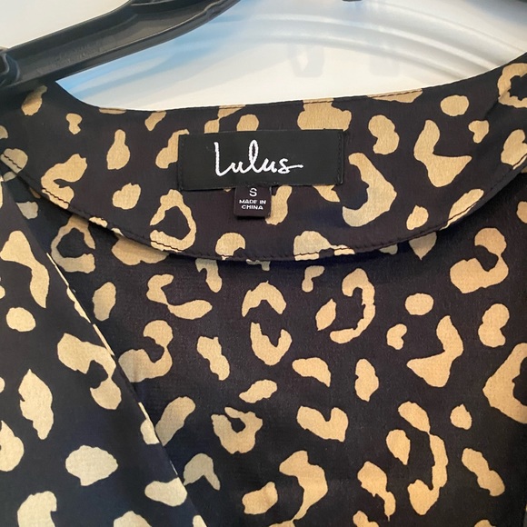 Lulus leopard print blouse - Picture 6 of 7